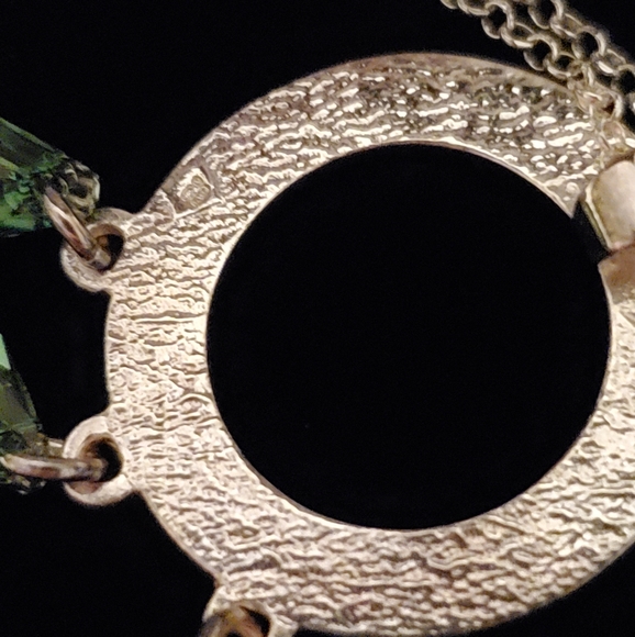 Irish Crystal Claddagh Necklace - Picture 4 of 4